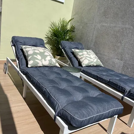 Апартаменты Gran Atico Con Terraza En El Centro De *