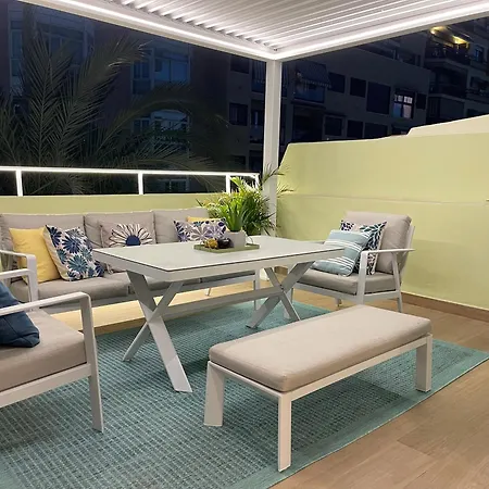 Gran Atico Con Terraza En El Centro De Apartman Alicante