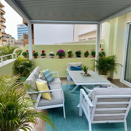 Gran Atico Con Terraza En El Centro De Apartmán Alicante